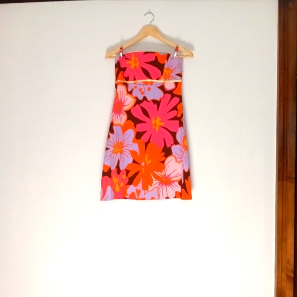 Women's dress